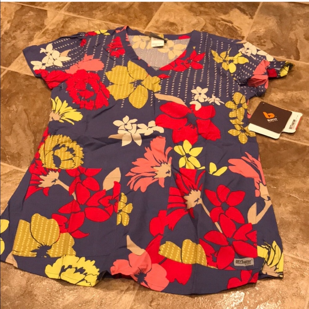 New with tags Greys Anatomy scrub top size small